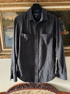 Wallin & Bros. Charcoal Grey Button-Down Flannel Shirt, Size Medium